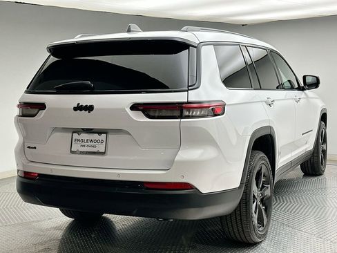 Used 2025 Jeep Grand Cherokee L Altitude AWD/4WD image 13
