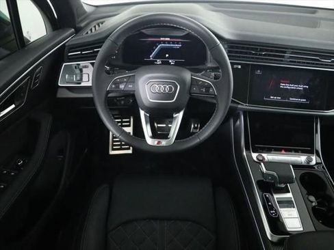 New 2025 Audi SQ7 Premium Plus image 11