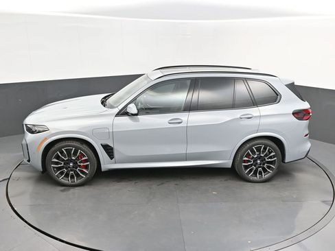 New 2026 BMW X5 xDrive50e AWD/4WD image 35