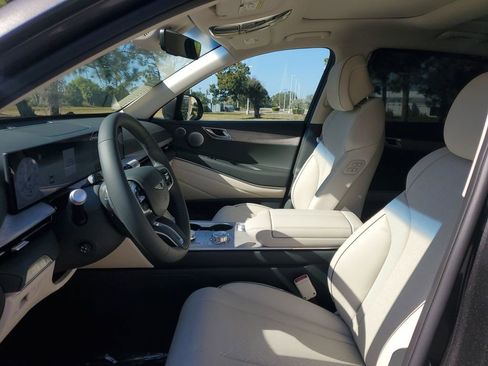 New 2026 Genesis GV80 2.5T Prestige image 8