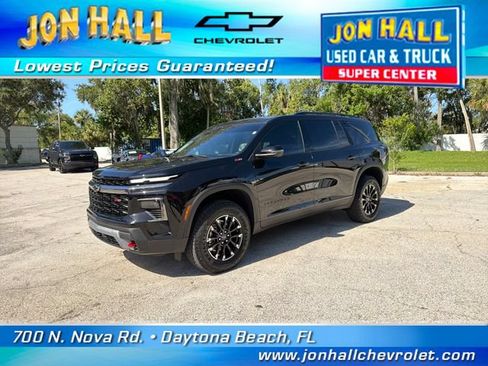 Used 2025 Chevrolet Traverse Z71 w/ Driver Confidence Package AWD/4WD image 2