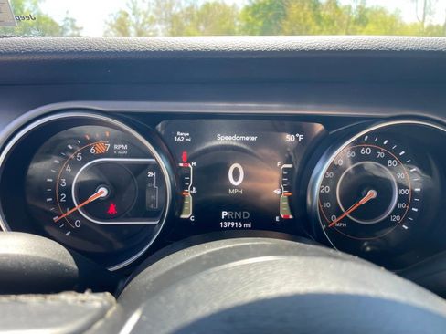 Used 2021 Jeep Wrangler Unlimited Sport w/ Sun And Sound Package AWD/4WD image 31