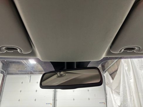 Used 2018 RAM 1500 Express AWD/4WD image 31