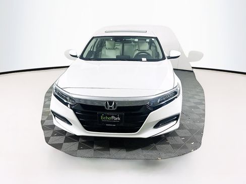 Used 2018 Honda Accord EX image 2