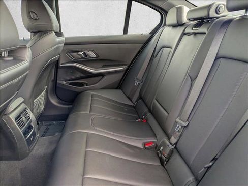 Used 2023 BMW 330i Sedan w/ Convenience Package image 20
