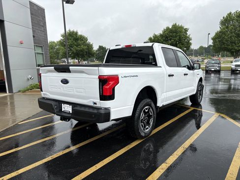Used 2022 Ford F150 Lightning Pro AWD/4WD image 6