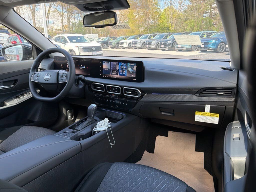 Used 2026 Nissan Sentra SV w/ SV Convenience Package FWD image 24