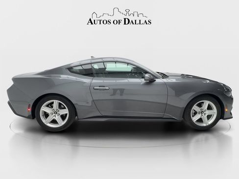 Used 2026 Ford Mustang Premium RWD image 7