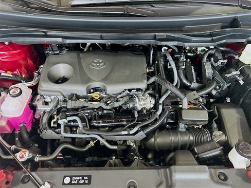 New 2026 Toyota Sienna XLE image 7