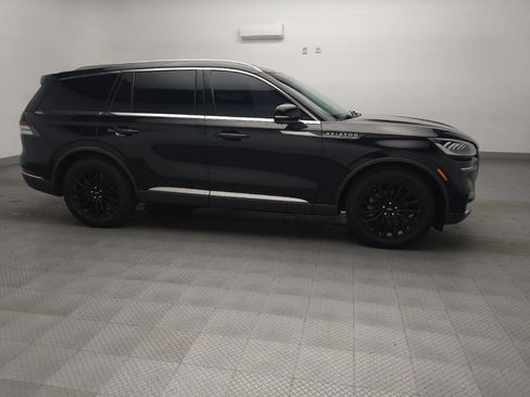 Used 2020 Lincoln Aviator Reserve w/ Elements Package Plus AWD/4WD image 11