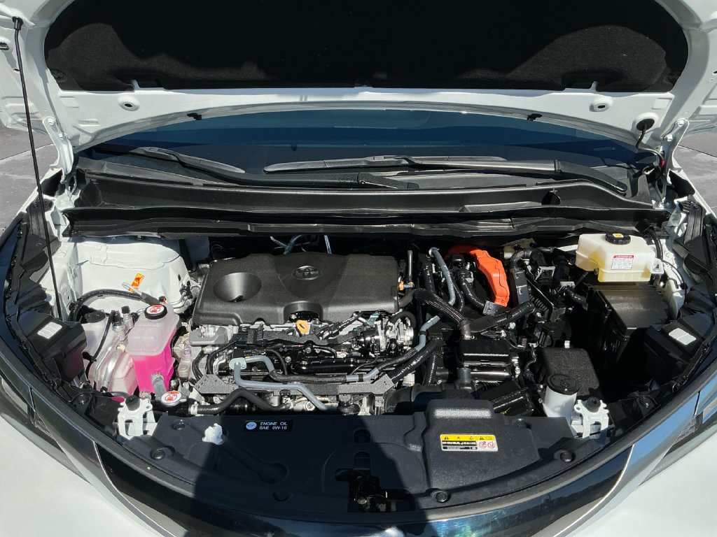 Used 2025 Toyota Sienna Limited AWD/4WD image 18