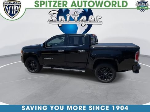 Used 2022 GMC Canyon Denali w/ Denali Black Edition Package AWD/4WD image 9