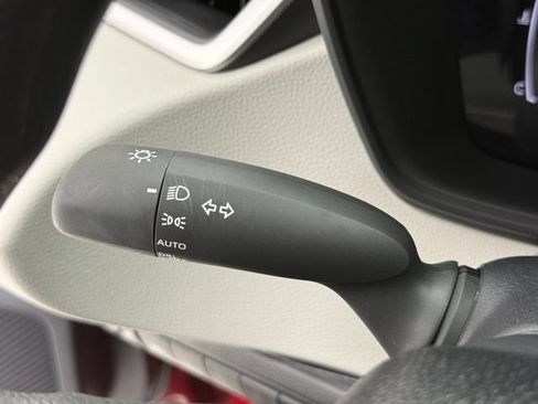 Used 2026 Toyota Corolla LE FWD image 14