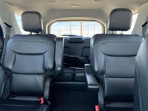 Certified 2023 Ford Explorer XLT w/ Equipment Group 202A image 30