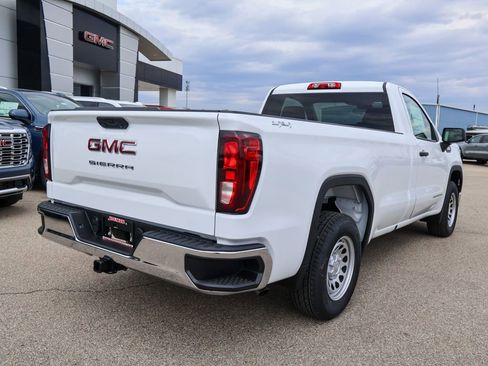 New 2026 GMC Sierra 1500 Pro image 3