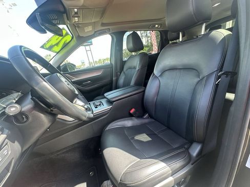 Used 2024 MAZDA CX-90 3.3 Turbo w/ Premium Package AWD/4WD image 20