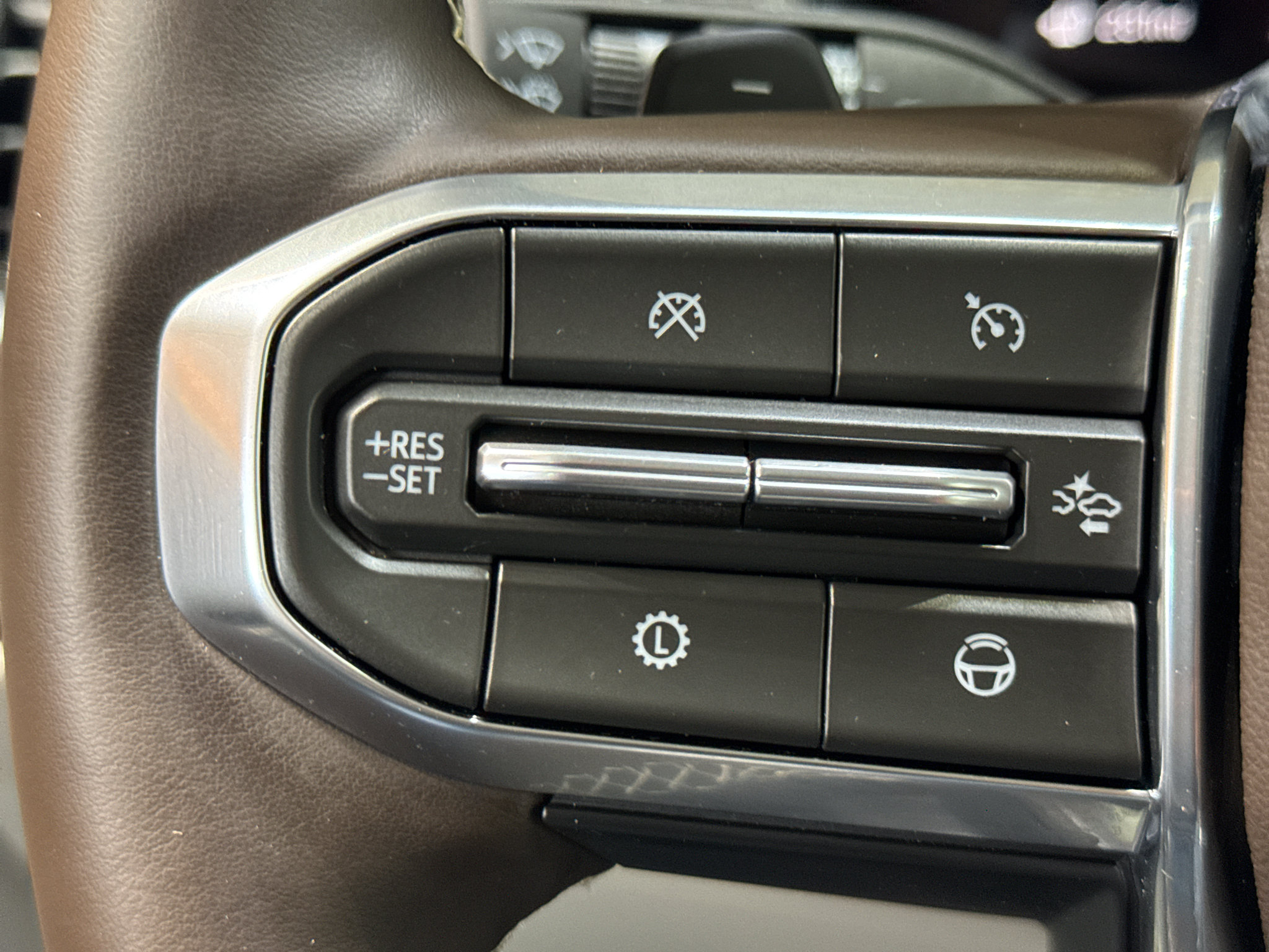 Used 2026 GMC Acadia Denali w/ Super Cruise Package AWD/4WD image 26