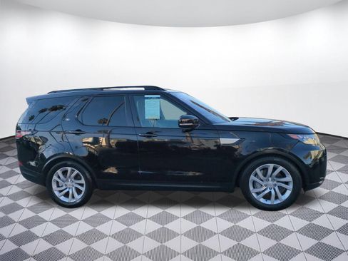 Used 2018 Land Rover Discovery HSE AWD/4WD image 6