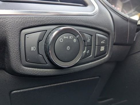 Used 2022 Ford Edge ST w/ Equipment Group 401A AWD/4WD image 5