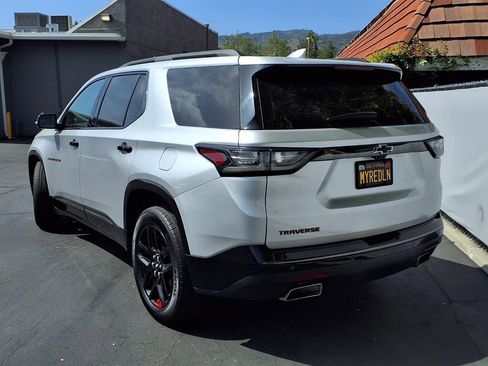 Used 2019 Chevrolet Traverse Premier w/ Redline Edition FWD image 5