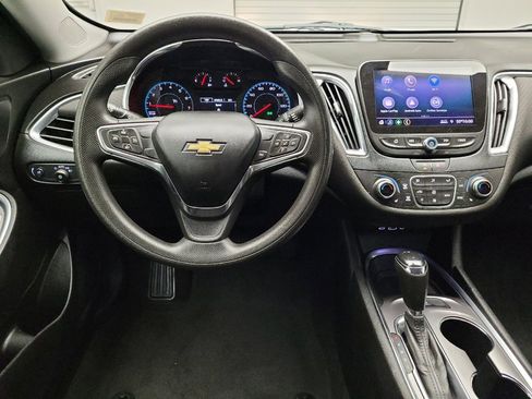 Used 2020 Chevrolet Malibu LT FWD image 22