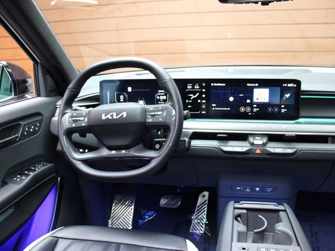 Used 2024 Kia EV9 GT-Line image 18