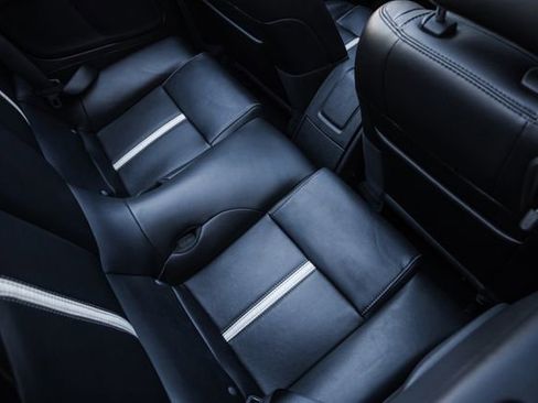 Used 2010 Ford Mustang GT Premium image 67