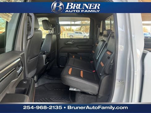 Used 2024 GMC Sierra 2500 AT4 w/ AT4 Premium Plus Package image 14