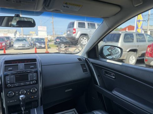 Used 2011 MAZDA CX-9 Touring w/ Moonroof & Bose Audio Pkg image 19