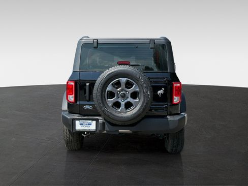 Used 2025 Ford Bronco 2-Door AWD/4WD image 6