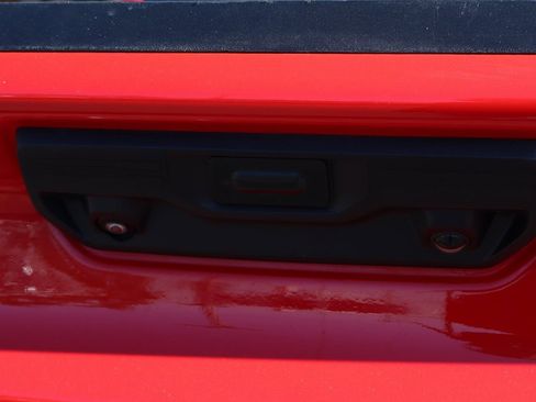 Used 2023 Chevrolet Silverado 1500 Custom image 46