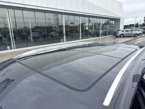 Certified 2024 Cadillac XT5 Premium Luxury AWD/4WD image 43