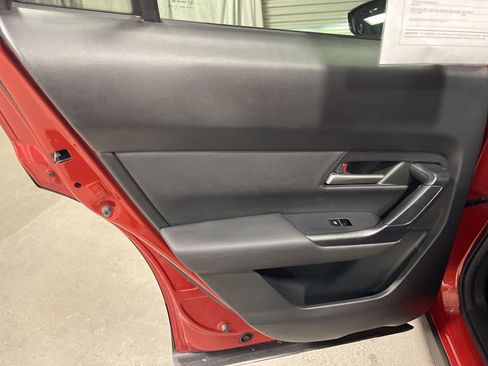 Used 2024 MAZDA CX-50 AWD 2.5 S w/ Premium Package image 19