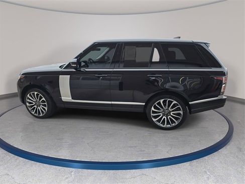 Used 2022 Land Rover Range Rover Westminster Edition image 9