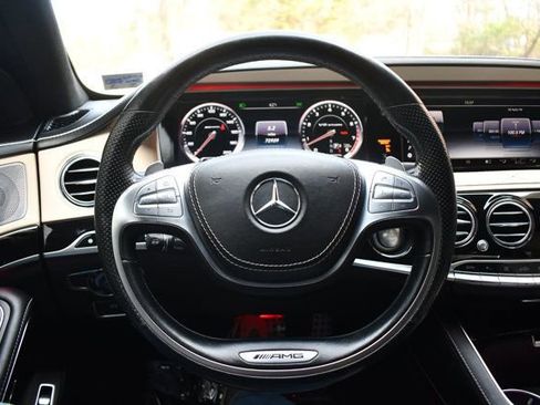 Used 2015 Mercedes-Benz S 63 AMG 4MATIC Sedan w/ Driver Assistance Package image 23