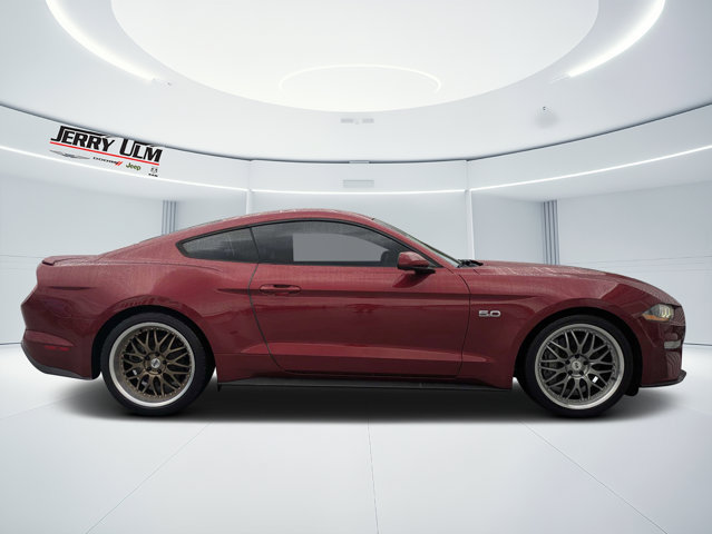 Used 2019 Ford Mustang GT RWD image 2