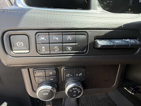 Certified 2023 GMC Yukon Denali AWD/4WD image 17