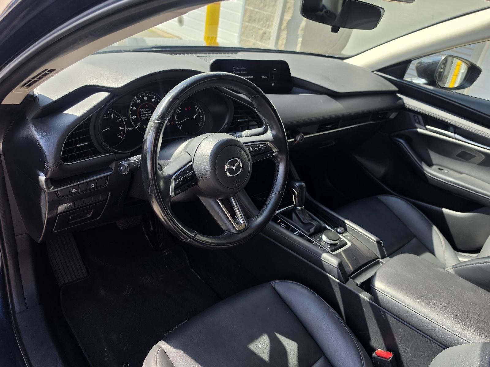 Used 2024 MAZDA MAZDA3 s FWD image 11