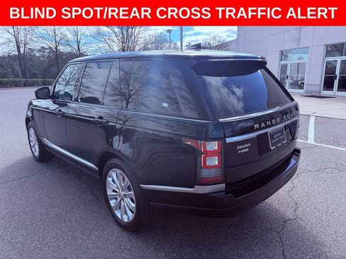 Used 2017 Land Rover Range Rover HSE image 4