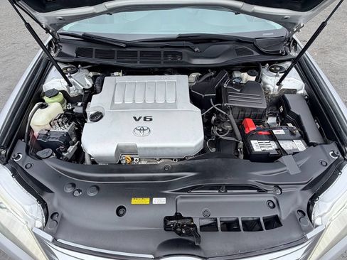 Used 2011 Toyota Avalon FWD image 36