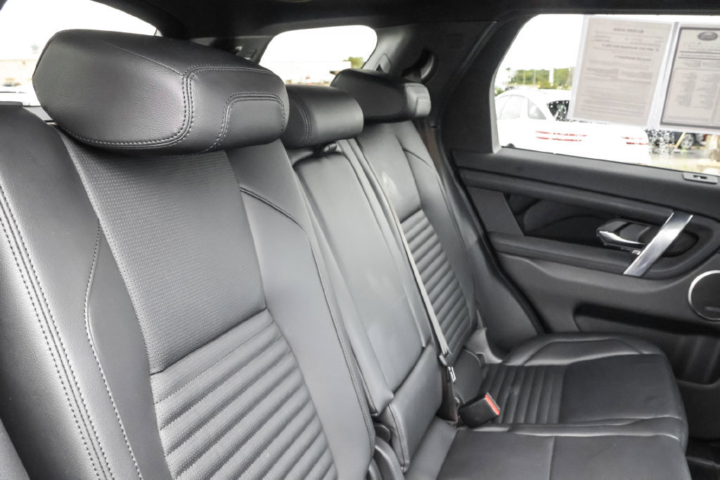 Used 2023 Land Rover Discovery Sport SE AWD/4WD image 34