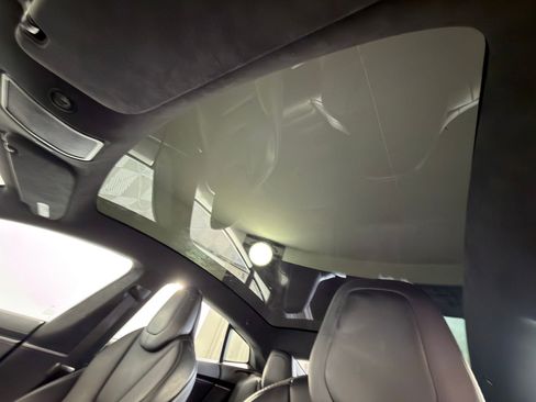 Used 2020 Tesla Model S Long Range image 14