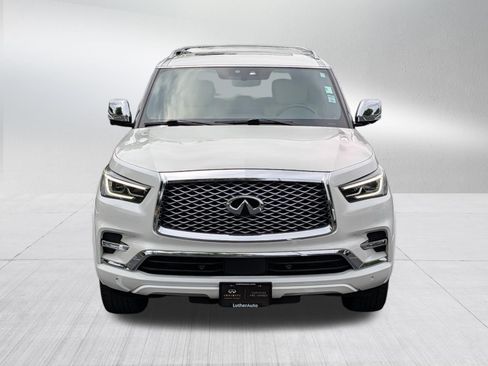 Used 2023 INFINITI QX80 Sensory w/ All-Season Package AWD/4WD image 2