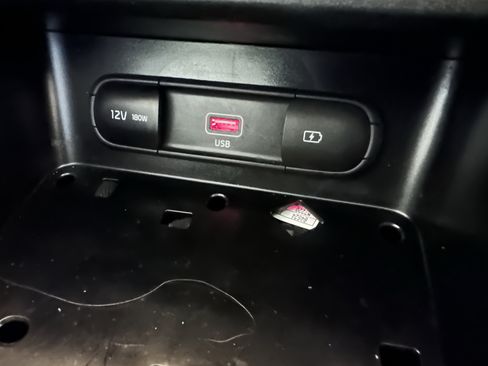 Used 2024 Kia Forte LXS image 39