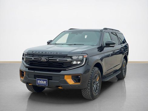 New 2026 Ford Expedition Tremor image 3
