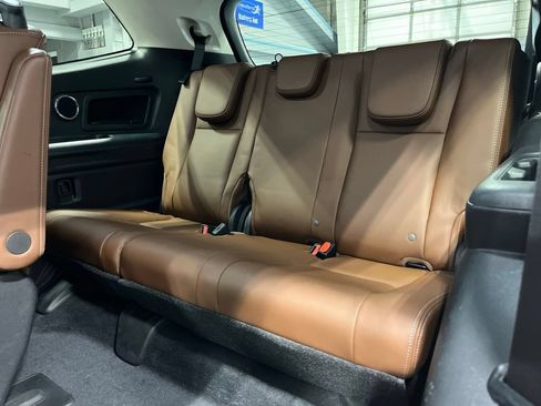 Used 2020 Subaru Ascent Touring w/ Popular Package #2A AWD/4WD image 38