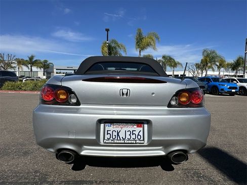 Used 2004 Honda S2000 image 34