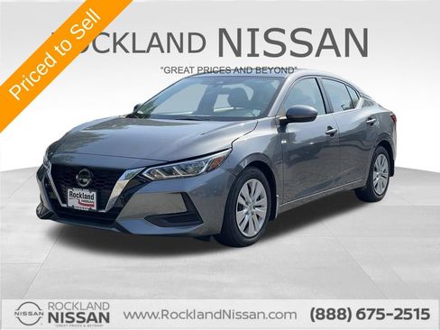 Certified 2025 Nissan Sentra S FWD image 1