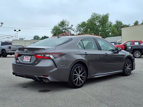 Used 2023 Toyota Camry SE image 22