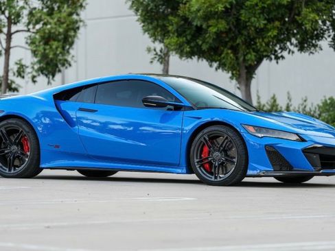 Used 2022 Acura NSX Type S image 2